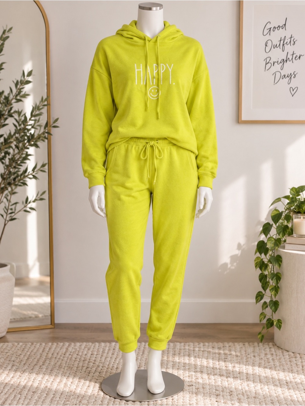 Bright & comfy matching lounge set ✨